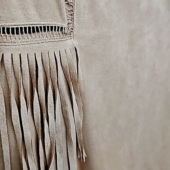 Nwt Gianni Bini Mia Dusty Mauve Faux Suede Fringed Longsleeve Dress - Picture 9 of 16